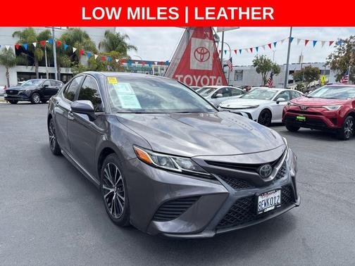 Predawn Gray Mica 2018 Toyota Camry SE