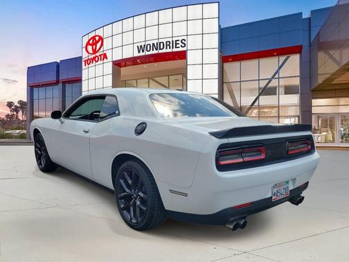 2023 Dodge Challenger SXT