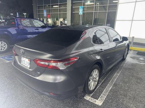 2018 Toyota Camry LE