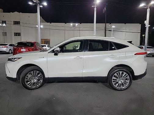 2021 Toyota Venza XLE