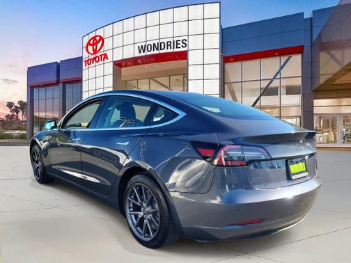 2020 Tesla Model 3 Standard Range