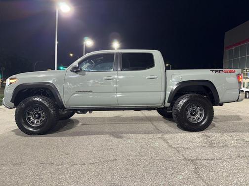 2023 Toyota Tacoma TRD Off Road