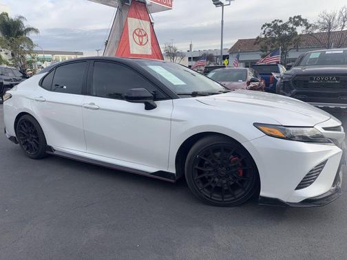 2020 Toyota Camry TRD