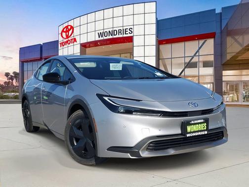 2026 Toyota Prius Plug-In Hybrid SE