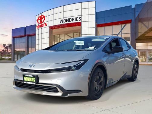 2026 Toyota Prius Plug-In Hybrid SE