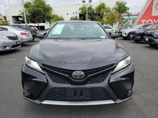 Midnight Black Metallic 2018 Toyota Camry XSE
