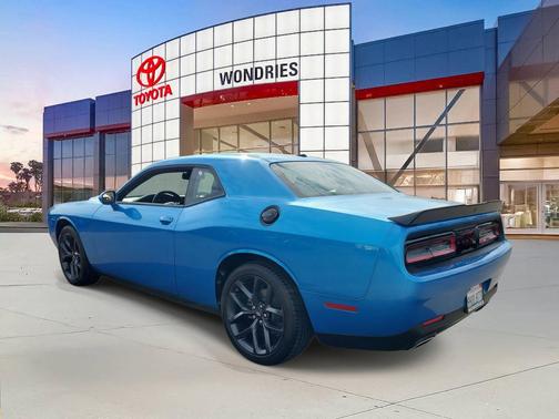 2023 Dodge Challenger SXT