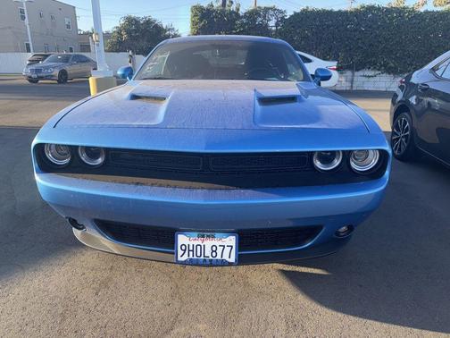 2023 Dodge Challenger SXT
