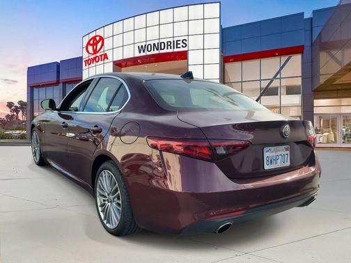 2019 Alfa Romeo Giulia Ti Lusso