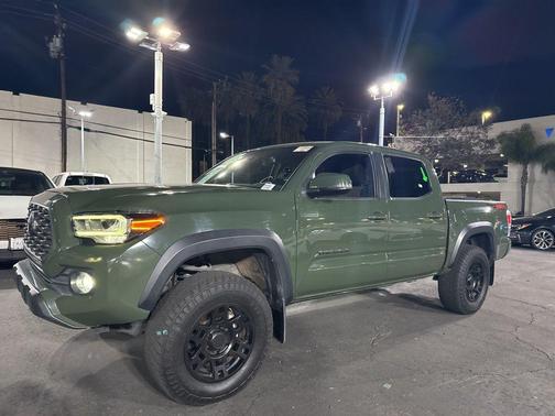 2022 Toyota Tacoma TRD Off Road