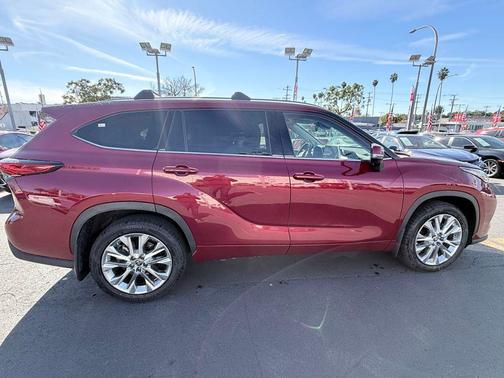 2023 Toyota Highlander Limited