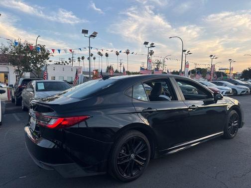 Midnight Black Metallic 2025 Toyota Camry SE