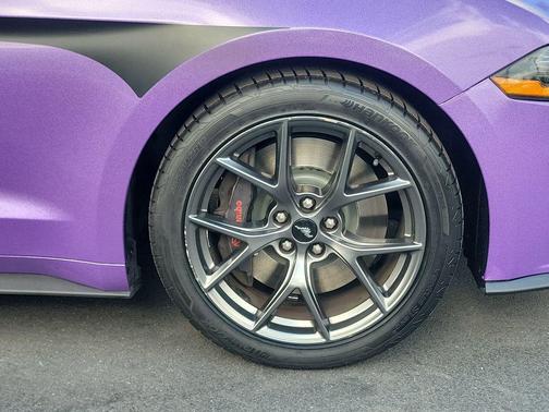 2021 Ford Mustang EcoBoost