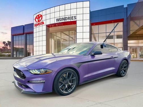 2021 Ford Mustang EcoBoost