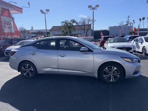 2023 Nissan Sentra SV