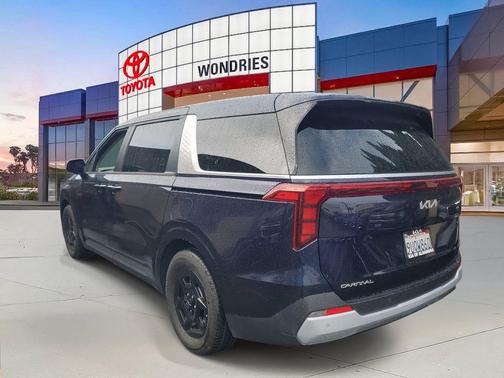 2026 Kia Carnival LXS