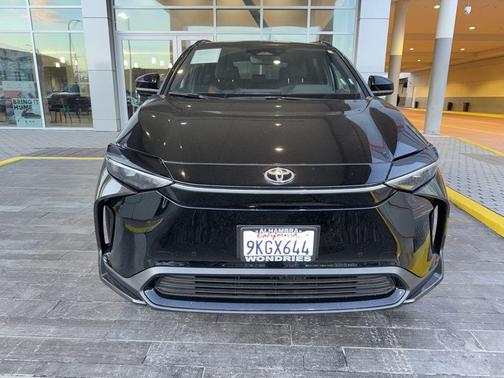 2023 Toyota bZ4X XLE
