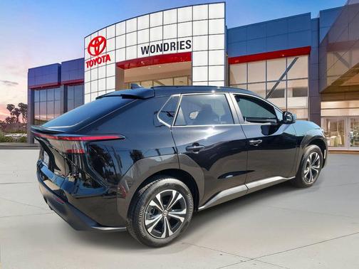2023 Toyota bZ4X XLE