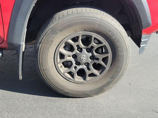 2023 Toyota Tacoma SR5