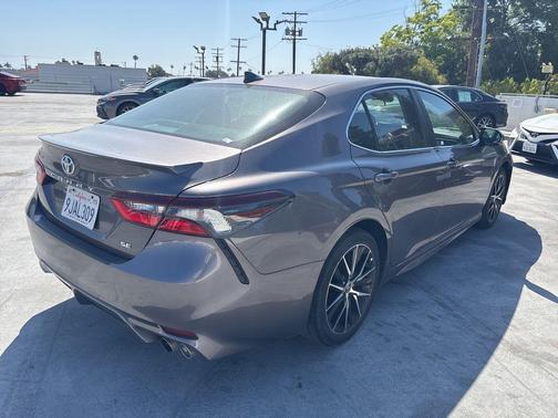 Predawn Gray Mica 2024 Toyota Camry SE