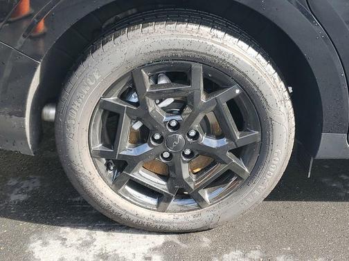 2025 Kia Carnival Hybrid SX