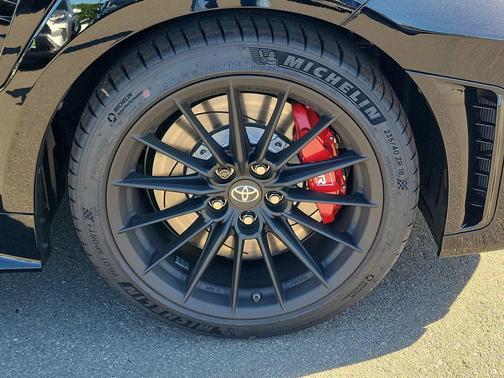 2025 Toyota GR Corolla Premium