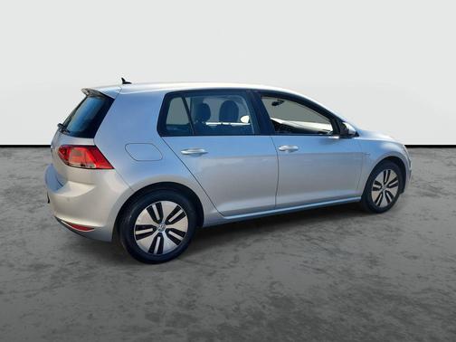 2016 Volkswagen e-Golf SEL Premium