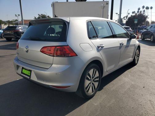 2016 Volkswagen e-Golf SEL Premium