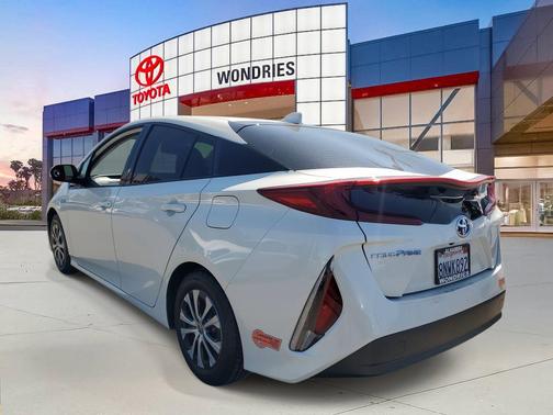 2020 Toyota Prius Prime LE