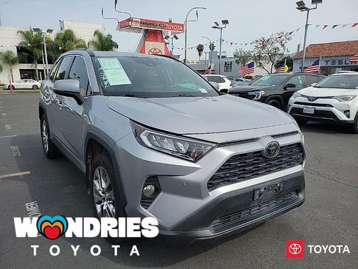 Silver Sky Metallic 2021 Toyota RAV4 XLE Premium