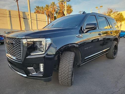 2023 GMC Yukon Denali Ultimate