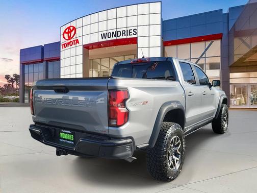 2025 Chevrolet Colorado ZR2