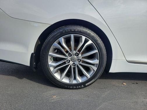 2015 Hyundai Genesis 3.8