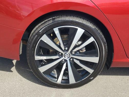 2019 Nissan Altima 2.5 SR