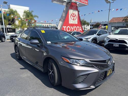 Predawn Gray Mica 2019 Toyota Camry SE