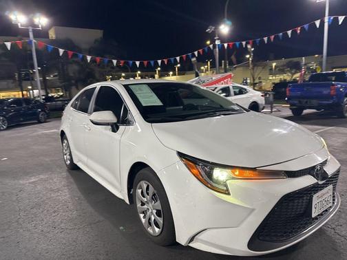 2022 Toyota Corolla LE