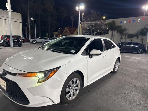 2022 Toyota Corolla LE