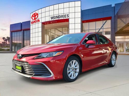 2024 Toyota Camry LE