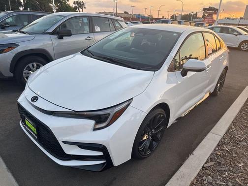 2025 Toyota Corolla SE