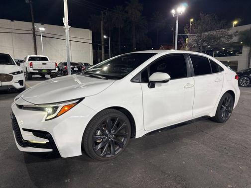 2024 Toyota Corolla Hybrid SE