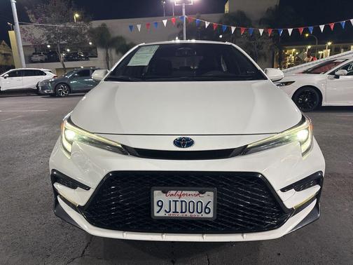 2024 Toyota Corolla Hybrid SE