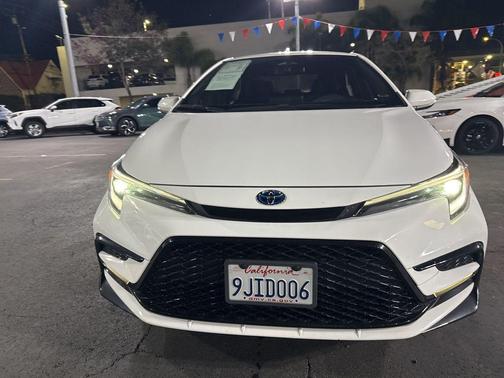 2024 Toyota Corolla Hybrid SE