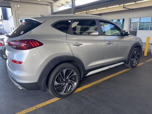 2020 Hyundai TUCSON Sport