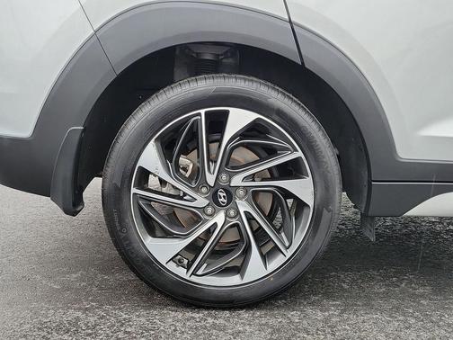 2020 Hyundai TUCSON Sport