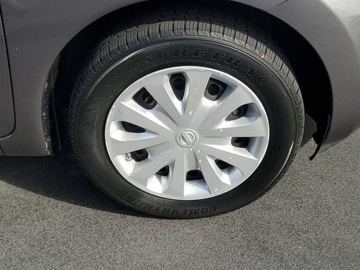 2016 Nissan Versa Note SV