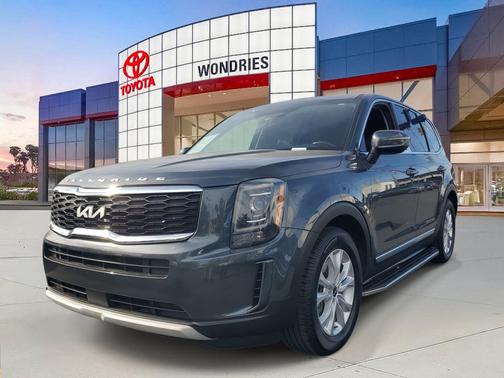 2022 Kia Telluride LX