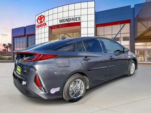 2018 Toyota Prius Prime Premium