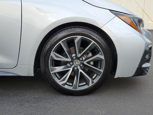 2020 Toyota Corolla XSE