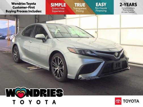 2024 Toyota Camry SE