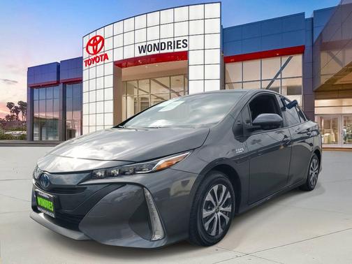 2021 Toyota Prius Prime LE